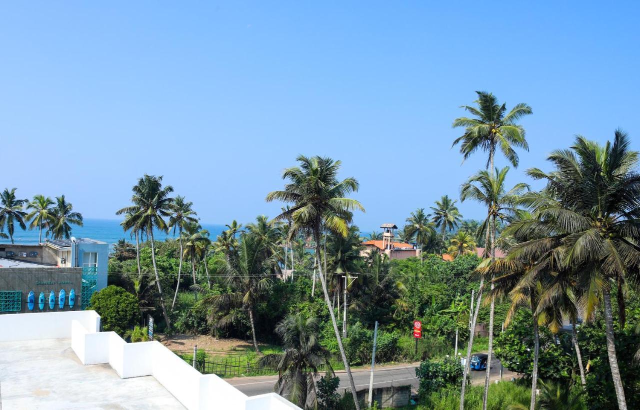 Tropical Inn Mirissa Esterno foto